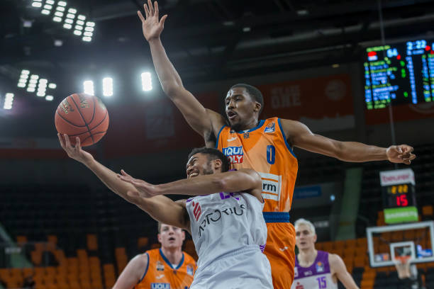 詹姆斯公开 詹姆斯公开